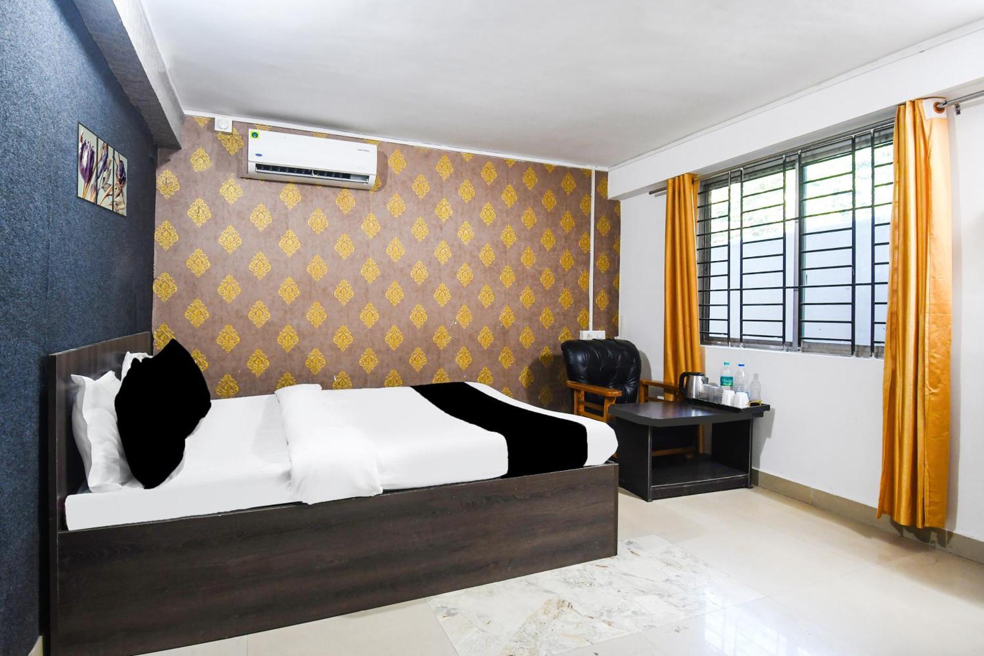 Super Hotel O Champasari Siliguri Formerly Four Fox Suits Panchanai Exterior foto