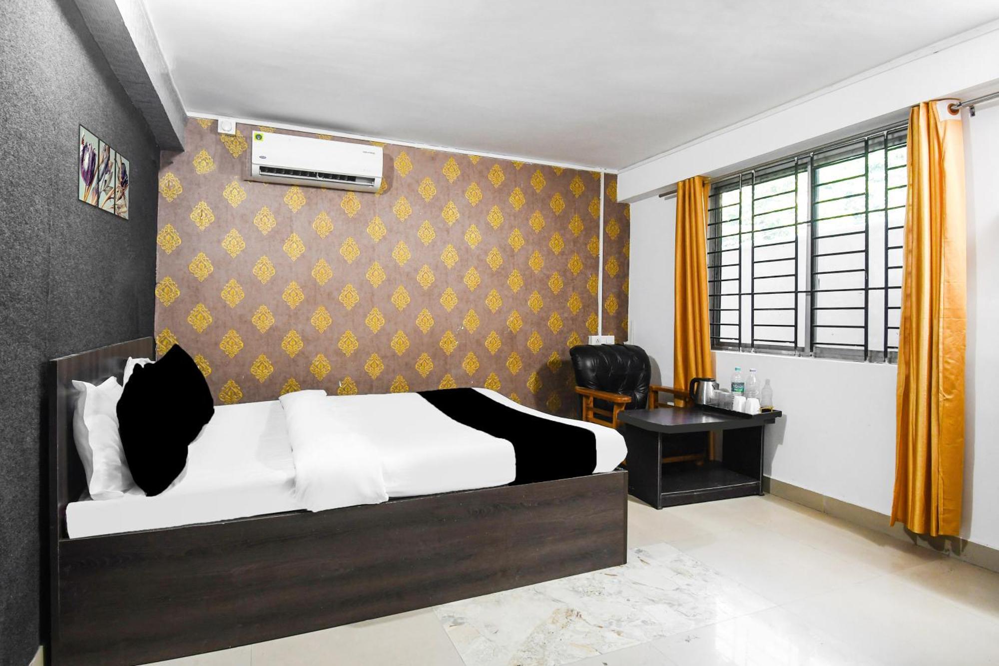 Super Hotel O Champasari Siliguri Formerly Four Fox Suits Panchanai Exterior foto